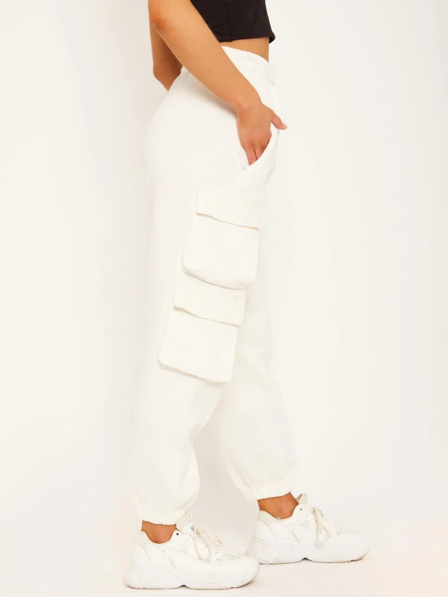 Elicia Utility Pocket Fleeced Cargo Jogger In Cream