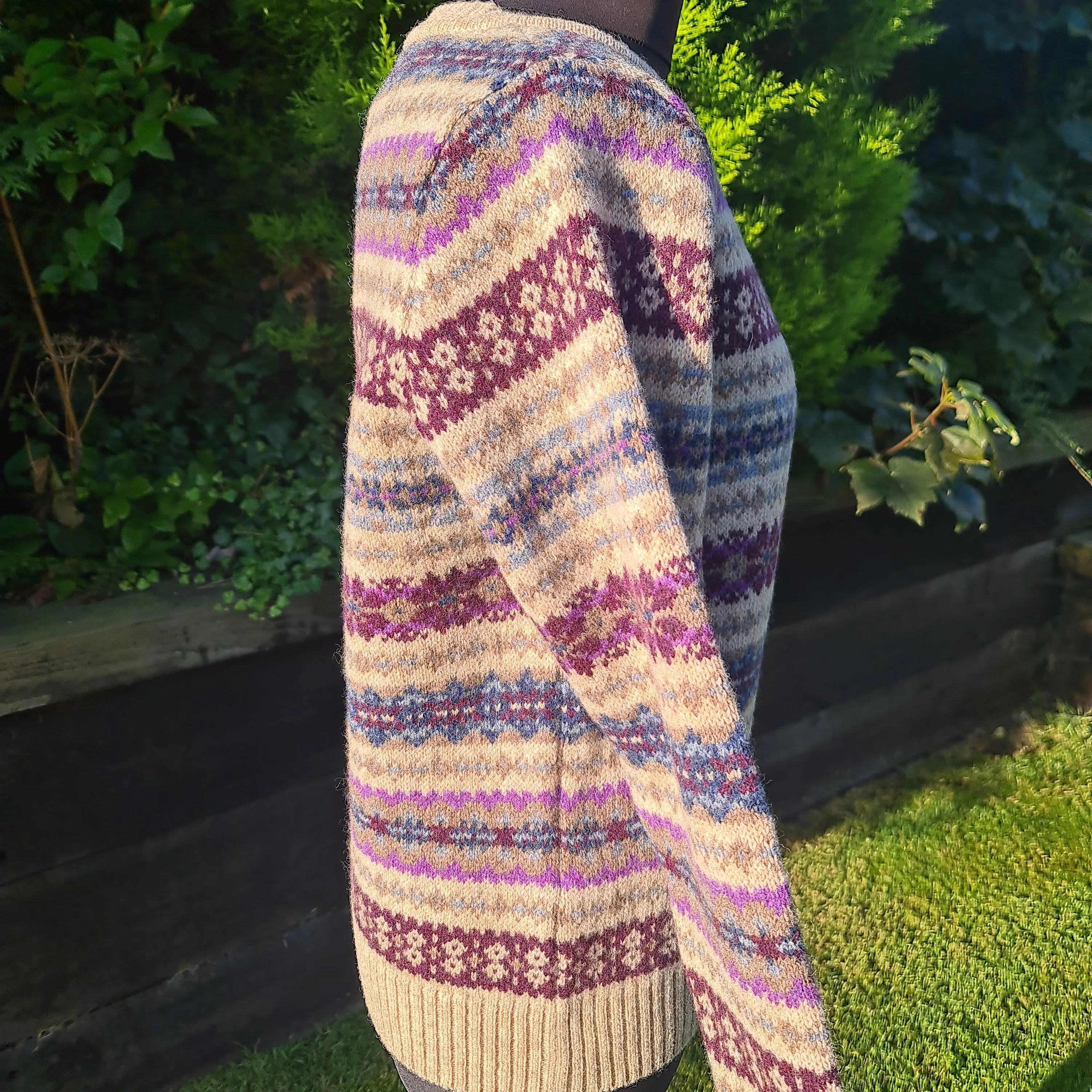 SALE Harley Of Scotland All Over Fairisle Cardigan In Tusk